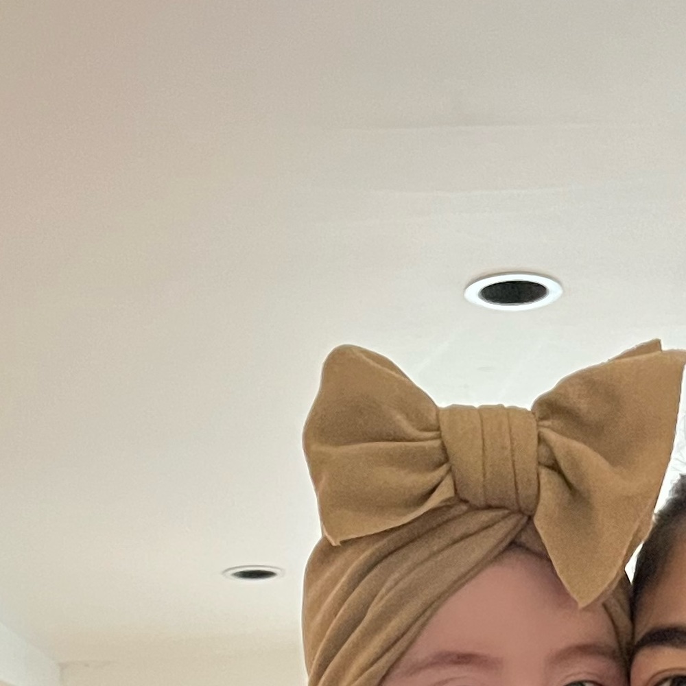 Head bow - Picture 3 of 4